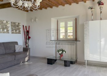 vendesi rustico con piscina ristrutturato lucca ca - Casale Via Pieve di Brancoli 1586, Lucca - foto 9