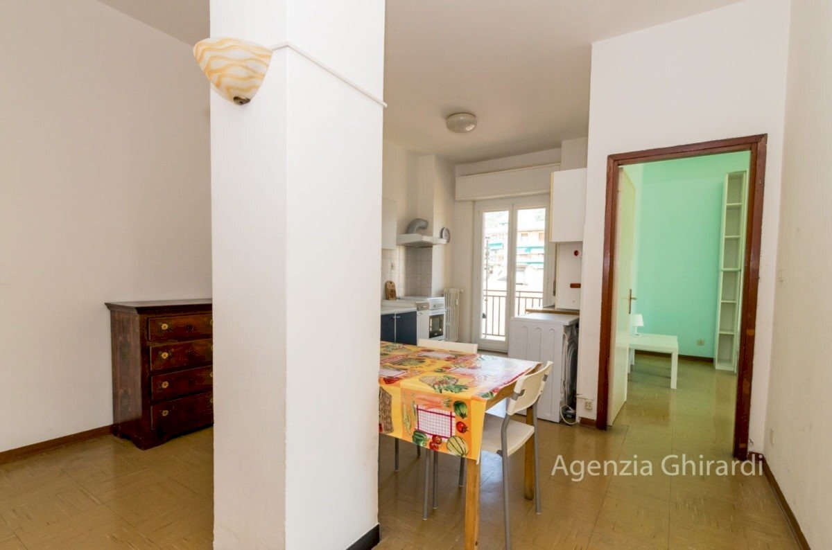 soggiorno - Apartment Via Alfredo D'Andrade 34, Genova - photo 3