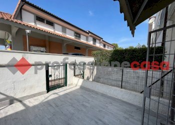 via danimarca bilocale al pt con giardino ristrutt - Appartamento Pomezia - foto 13