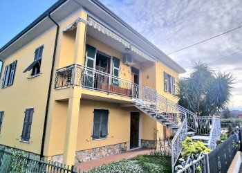 20240326_163521.jpg - Casa indipendente Santo Stefano di Magra - foto 1