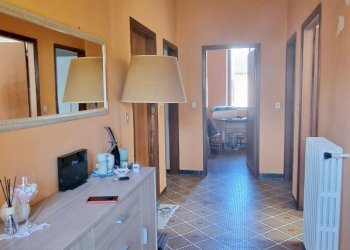 20240326_162945.jpg - Casa indipendente Santo Stefano di Magra - foto 4