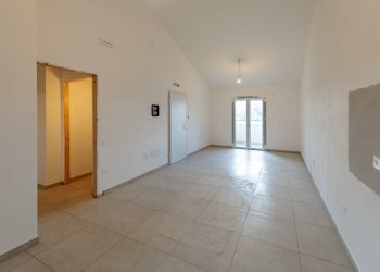 Soggiorno con ang.cottura (2).jpg - Trilocale Quartucciu - foto 5