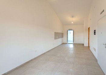 Soggiorno con ang.cottura (4).jpg - Trilocale Quartucciu - foto 7