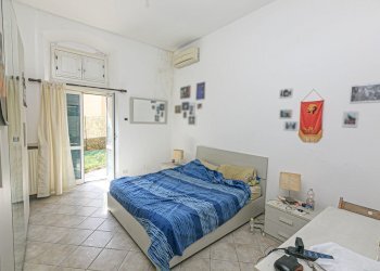 camera matrimoniale - Appartamento Salita Murta 1a, Genova - foto 8