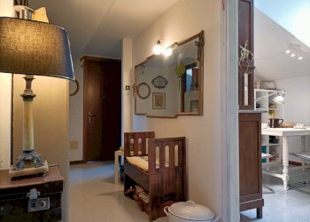 disimpegno - Four-room apartment Via Leonardo da Vinci, Pianello Val Tidone - photo 7