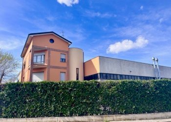 Capannone Parma - foto 2