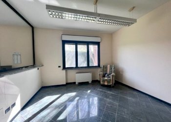 Capannone Parma - foto 15