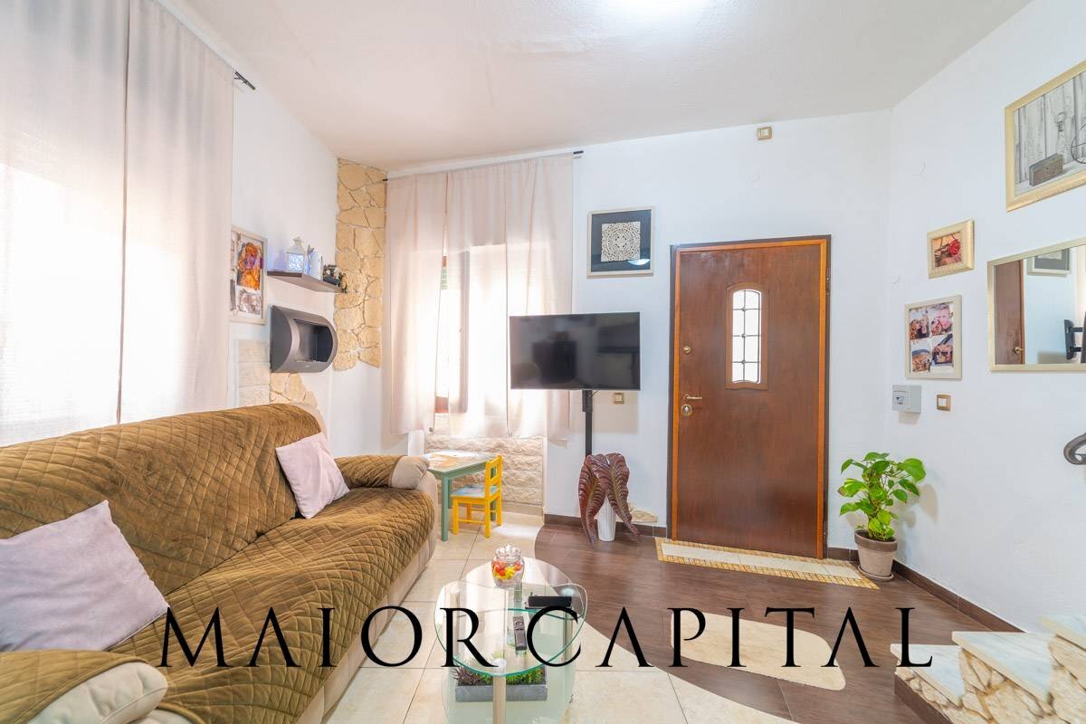 Terraced Villa Via Funtana Inzas 4-1, Berchidda - photo 1