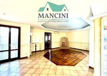 Casa indipendente VIALE MARCHE, Cupramontana - foto 3