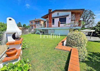 Giardino - Villa via Giuseppe Gavello, 66, Moncalvo - foto 1