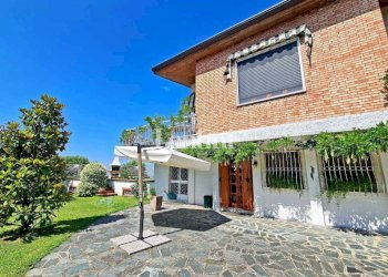 Giardino - Villa via Giuseppe Gavello, 66, Moncalvo - foto 2