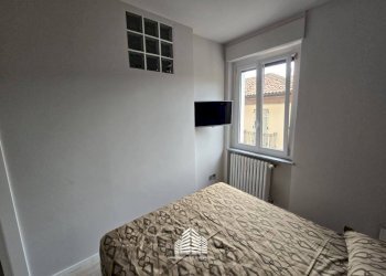 Camera da letto - Appartamento via Pierino Belli, 37B, Alba - foto 10