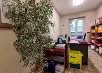 Stanza arredata - Trilocale Canton Vigna, 4, Ivrea - foto 11