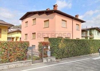 30.jpg - Villa Nembro - foto 1