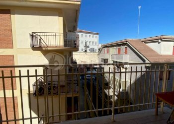 b736f7d7-2c8d-41a7-9a62-01283c467b63.jpg - Three-room apartment Via Luigi Mazza 3, Anzio - photo 1