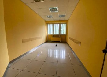 Stanza non arredata - Shed corso Pastrengo, 34, Collegno - photo 17