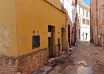 Shop via degli Artieri, Terni - photo 3