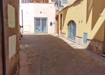 Shop via degli Artieri, Terni - photo 4