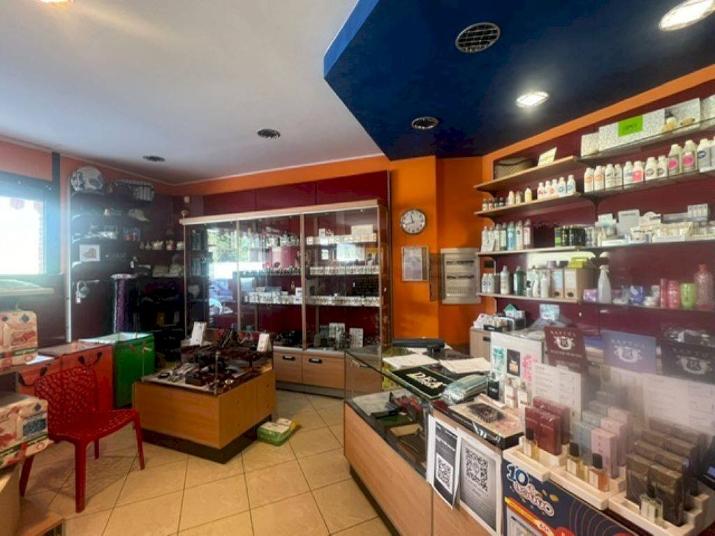 Interno non residenziale - Bar - Tabacchi - Ricevitoria Scarmagno - foto 3