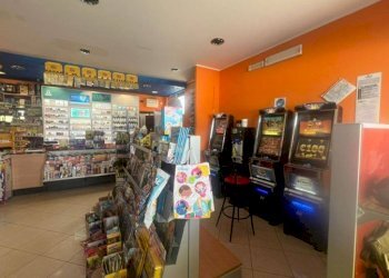 Interno non residenziale - Bar - Tabacchi - Ricevitoria Scarmagno - foto 4