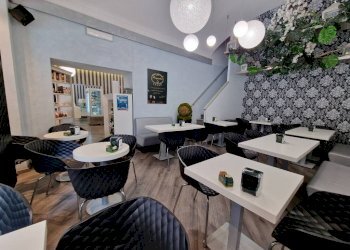 posti a sedere - Bar Tavola Calda - Fredda via Vincenzo Virginio, Pinerolo - foto 4