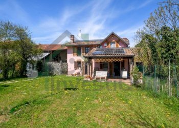 GIARDINO INTERNO PRIVATO - Villa SP18 22, Ciriè - foto 1