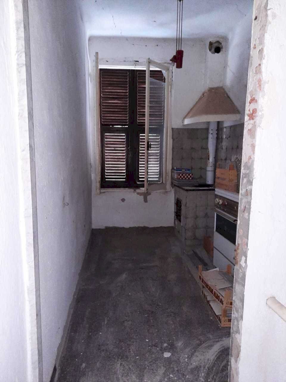 WhatsApp Image 2024-03-11 at 18.06.31 (3).jpeg - Townhouse Via Pontano 37, Castiglione Chiavarese - photo 3