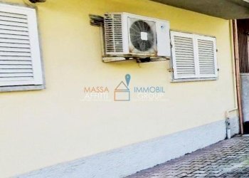 10454604.jpg - Appartamento Via Gioacchino Rossini 47, Massa - foto 9