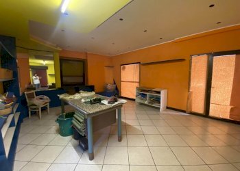 Negozio Cologno al Serio - foto 8