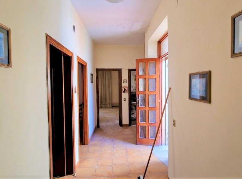 Casa indipendente Mondragone - foto 2