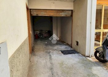 Box Corso Villaregia, Riva Ligure - foto 3