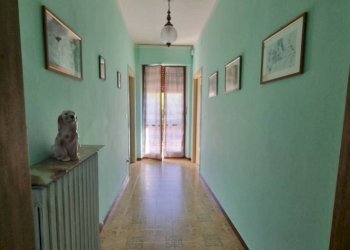 Interno appartamento - Quadrilocale via Guglielmo Marconi, 11, Mombercelli - foto 4