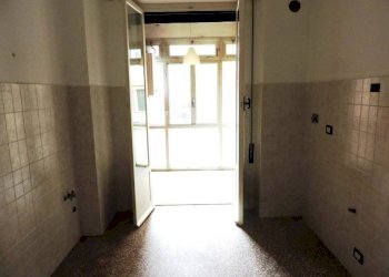 Cucina - Trilocale via Rinaldo Rigola, 51, Genova (zona Sampierdarena) - foto 7