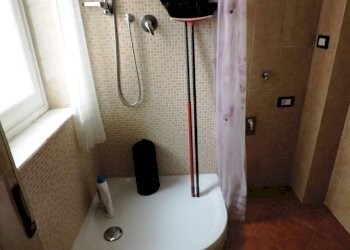 Bagno - Trilocale via Rinaldo Rigola, 51, Genova (zona Sampierdarena) - foto 10