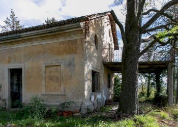 Facciata - Rustico strada Antiche Serre, Alba - foto 26