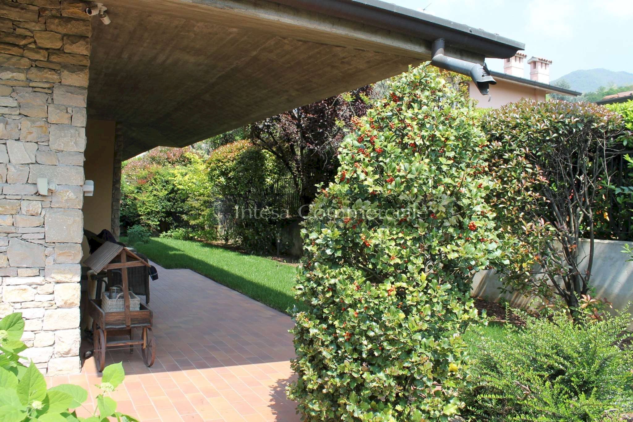 portico - Villa Bifamiliare Concesio - foto 1