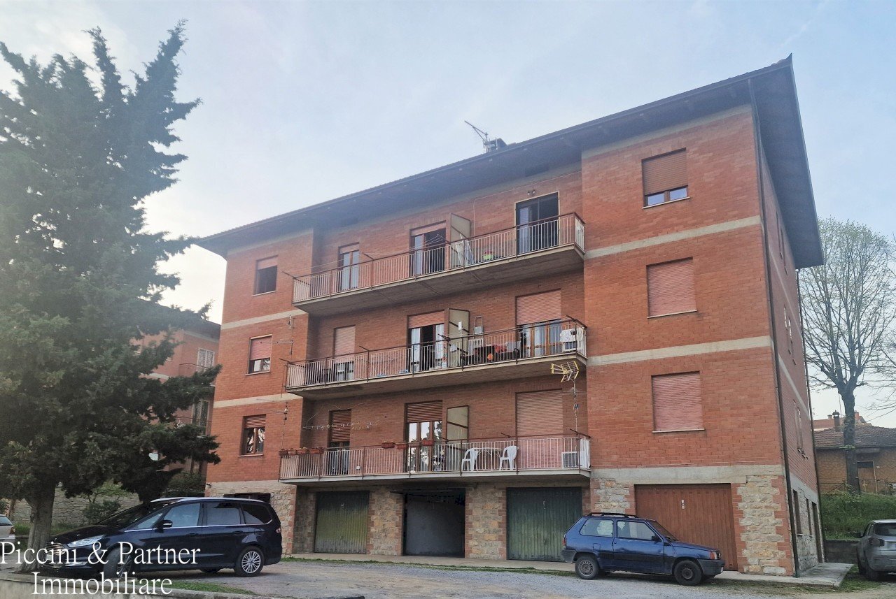 02.jpg - Appartamento Via Console Flaminio, Tuoro sul Trasimeno - foto 2