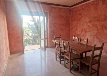 05.jpg - Appartamento Via Console Flaminio, Tuoro sul Trasimeno - foto 5