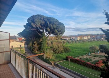 06.jpg - Appartamento Via Console Flaminio, Tuoro sul Trasimeno - foto 6