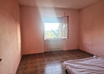 23.jpg - Appartamento Via Console Flaminio, Tuoro sul Trasimeno - foto 23