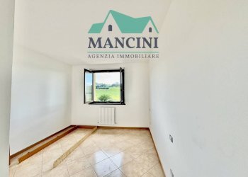 Appartamento STRADA PROVINCIALE, Monte Roberto - foto 4