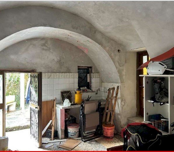 3.jpg - Townhouse at auction Via San Remigio snc, Beverino - photo 2