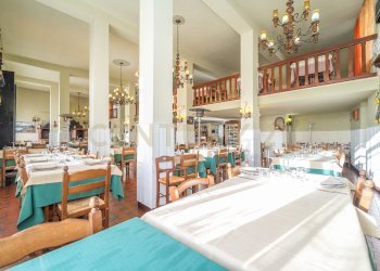 4.jpg - Locale Commerciale Via Nemorense 17, Nemi - foto 4