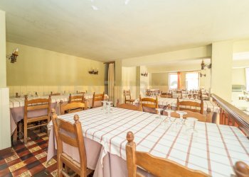 28.jpg - Locale Commerciale Via Nemorense 17, Nemi - foto 14