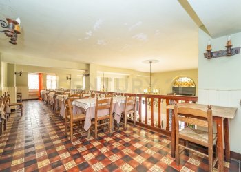 33.jpg - Locale Commerciale Via Nemorense 17, Nemi - foto 17