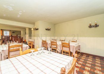 38.jpg - Locale Commerciale Via Nemorense 17, Nemi - foto 22