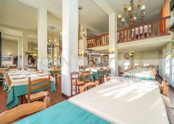 52.jpg - Locale Commerciale Via Nemorense 17, Nemi - foto 28