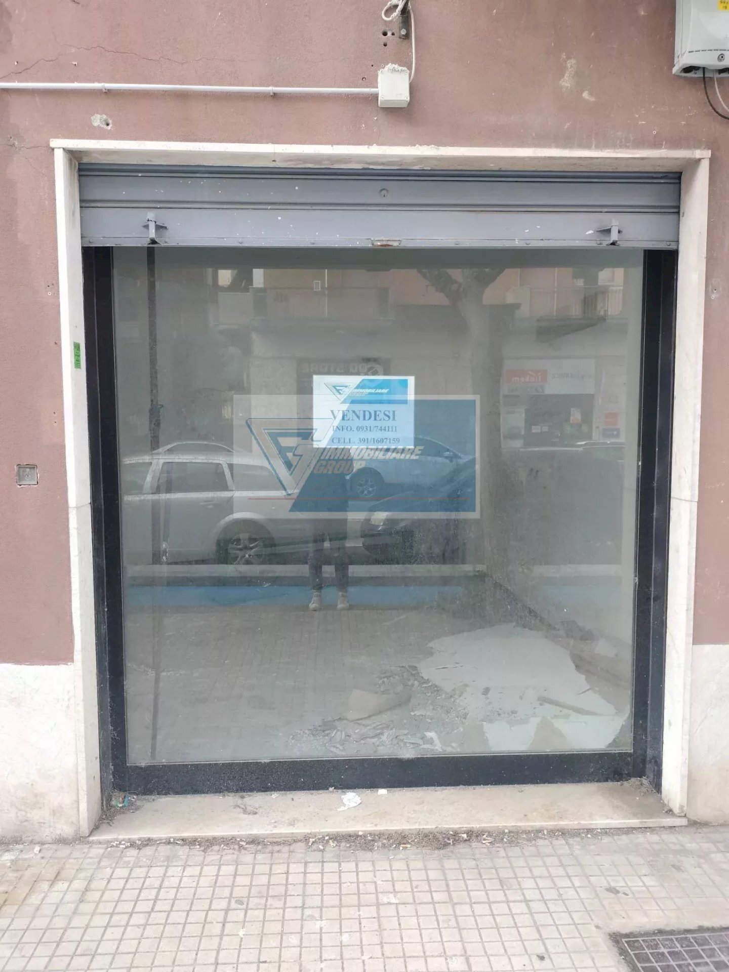 Shop Viale Tica, Siracusa - photo 3