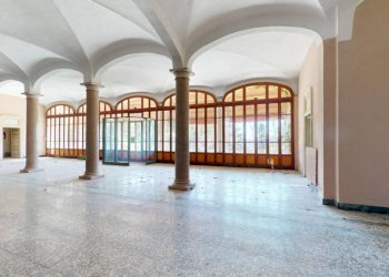 Interni - Villa via Teresa Casati Confalonieri, 18, Varese - foto 31