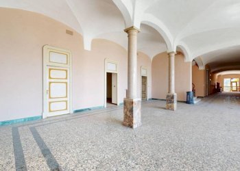 Interni - Villa via Teresa Casati Confalonieri, 18, Varese - foto 23